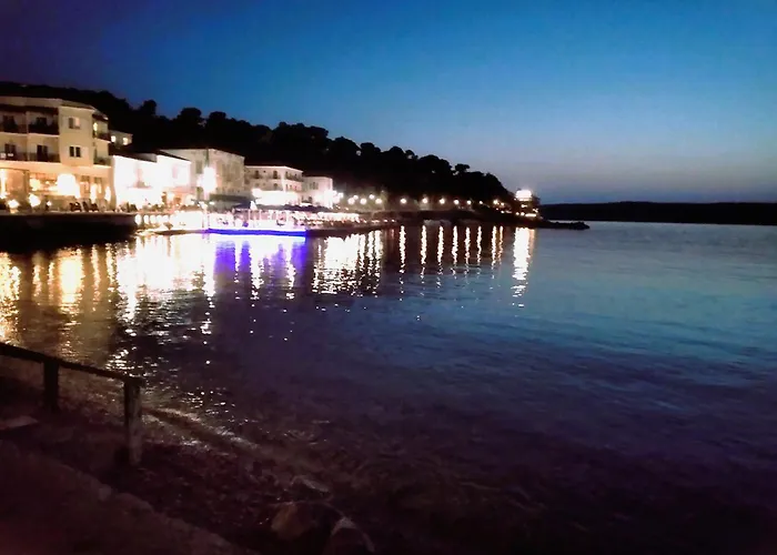 Το Σπίτι Της Ελιάς